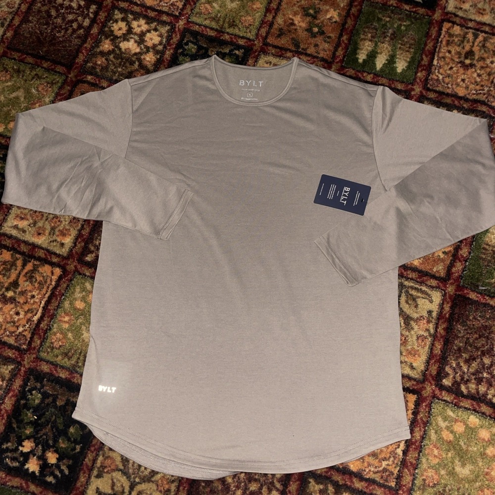 NWT BYLT Snow Wash DCLS Performance Shirt Men's XL Crew Neck Taupe
